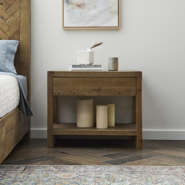 Barne Nightstand