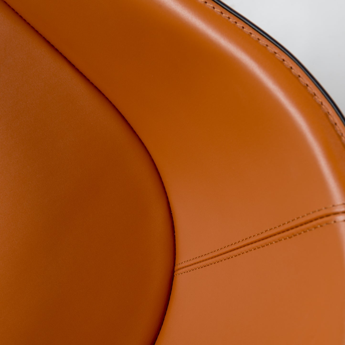 Pallas Armchair