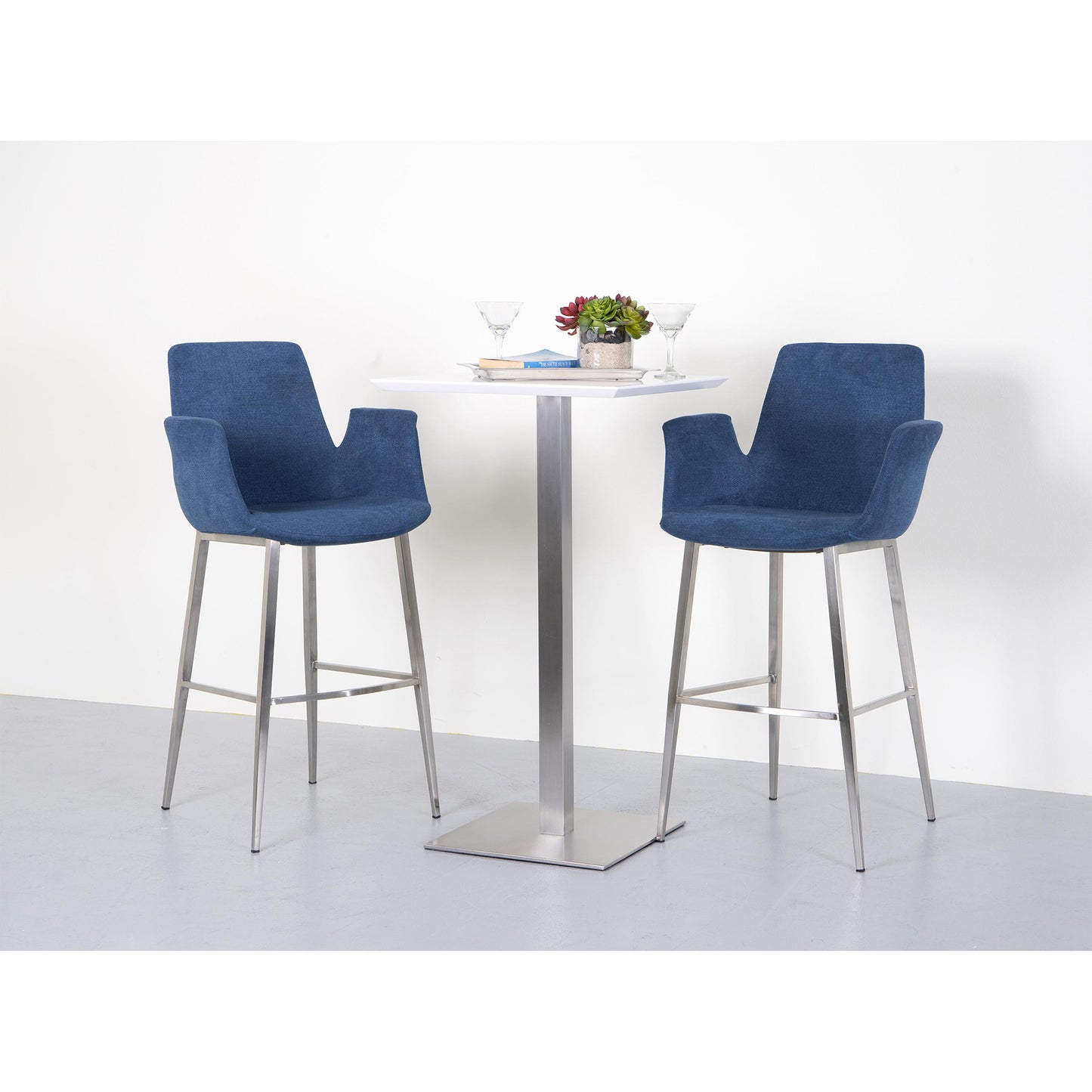 Elodie 24" Bar Table